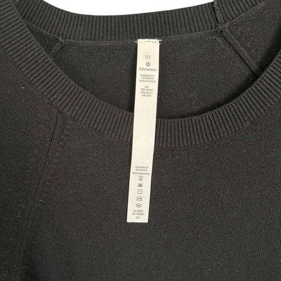LULULEMON Hello Aloe Pullover Sweater Black Long Sleeve Thumbs Womens Size 10 - Picture 10 of 11